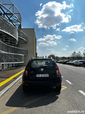 Dacia Duster 1.5 dci 4x4 - imagine 3