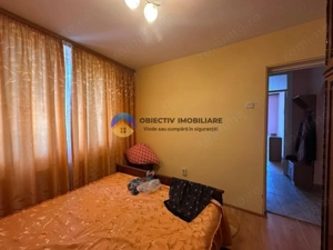 Apartament 3 camere de vânzare - Zona Centrală / 2 băi - imagine 14