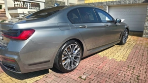 BMW 740 XDRIVE  an 2021 - imagine 3