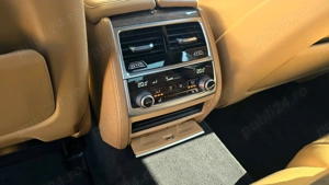 BMW 740 XDRIVE  an 2021 - imagine 8