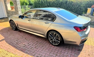 BMW 740 XDRIVE  an 2021 - imagine 10