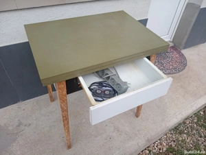 Vând masă extensibilă 