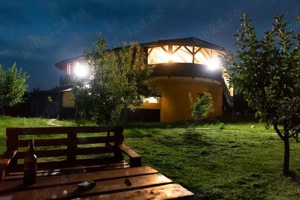 vand casa pensiune cu helesteu aproape de Timisoara-locatie excelenta! - imagine 4