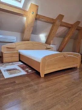 Pat + noptiere + comode + dulap lemn stratificat fag nou