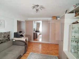 Aparatament de trei camere, semidecomandat, 56mp , Zona Pietii centrale, Dorohoi - imagine 2 Aparatament de trei camere, semidecomandat, 56mp , Zona Pietii centrale, Dorohoi - imagine 2