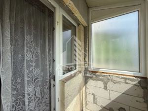 Apartament o camera, etaj intermediar, zona Badea Cartan - imagine 9