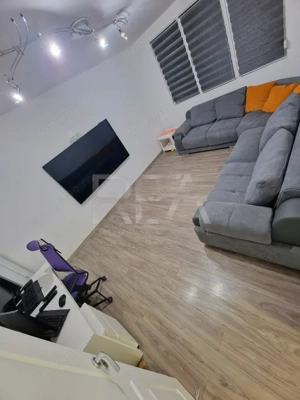 Apartament 3 camere, decomandat/ Drumul Taberei