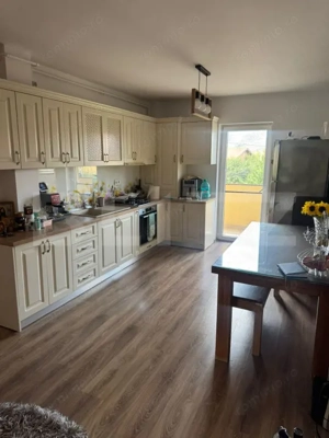 Apartament 3 camere, decomandate, balcon 11 mp, 2 parcari