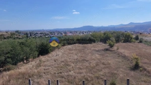 Teren intravilan 1100 mp - zona 1 Mai  - imagine 2