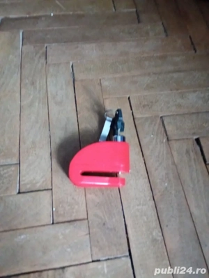 vând boxa in stare buna50 lei,acumulator diverse 400 lei si alarma 100 leir ptr  - imagine 3