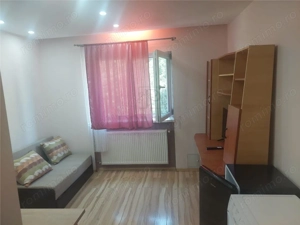 Garsoniera Renovata - Etaj Intermediar - Bloc Anvelopat - Zona Dambovita - imagine 3