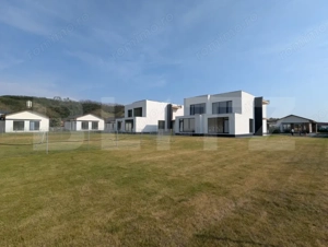 Duplex 120 mp, teren 416 mp, zona Sub Coasta intr-un ansamblu premium  - imagine 2