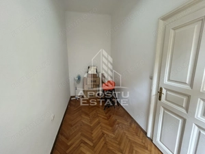 Spatiu 147 mp pentru birouri in spate la Catedrala - imagine 8 Spatiu 147 mp pentru birouri in spate la Catedrala - imagine 8