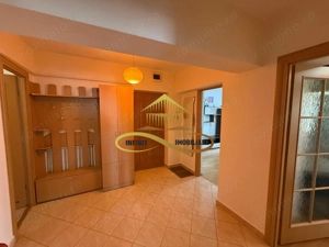 Apartament de inchiriat 2 camere, decomandat, central - imagine 4 Apartament de inchiriat 2 camere, decomandat, central - imagine 4