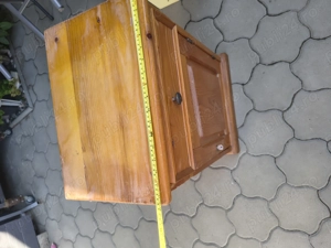 Comoda lemn masiv brad si corp suspendat