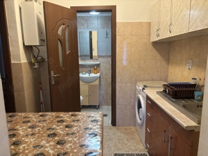 Închiriez cameră, tip garsonieră  - imagine 3 Închiriez cameră, tip garsonieră  - imagine 3