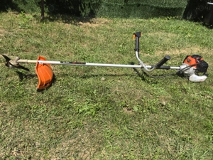 Motocoasa umerala 55CP 9000RPM cu accesorii incluse