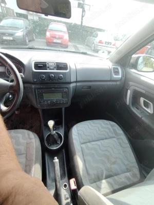Vînd Skoda Fabia 2009