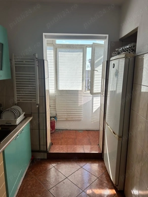 Apartament 3 camere decomandat Drumul Taberei, Frigocom - imagine 2