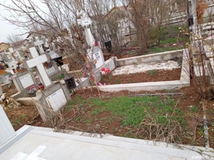 Loc de veci pentru inchiriere - imagine 5 Loc de veci pentru inchiriere - imagine 5