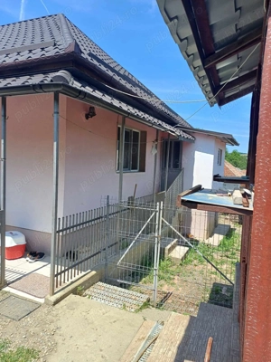 Vând casă cu grădină  - imagine 3 Vând casă cu grădină  - imagine 3