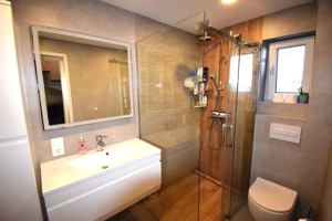 Unirii - Vanzare casa 4 camere - Str. Cotitura de Jos - imagine 5