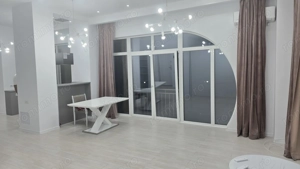 Inchiriez sau vand apartament 2 camere in Deva, zona ultracentrala, suprafata utila 85 mp, mobilat