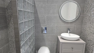 Vand apartament 2 camere in Deva, zona ultracentrala, etaj 1, mobilat, utilat, 85 mp  - imagine 17