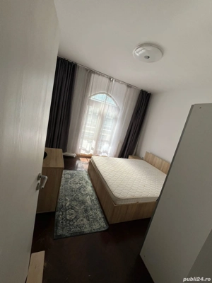 Închiriez apartament calea Victoriei 2 camere ateneu hilton 55 mp   o zona foarte frumoasa în centru - imagine 3