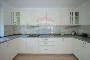 De vânzare Casă nouă  cu 4 camere, teren 1190 mp  Cartier Podgoria - imagine 6