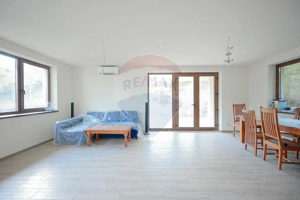 De vânzare Casă nouă  cu 4 camere, teren 1190 mp  Cartier Podgoria - imagine 20