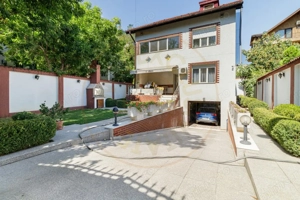 De inchiriat – Casa pentru sediu de firma / birouri – Sector 4