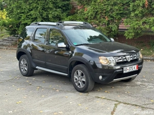 Vând Dacia Duster Prestige 4x4  - imagine 4