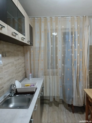 Închiriez apartament cu doua camere zona Campus universitar