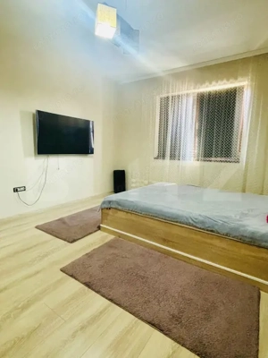 Vilă contemporană cu 5 dormitoare, 5 băi și teren de 920 mp - imagine 7