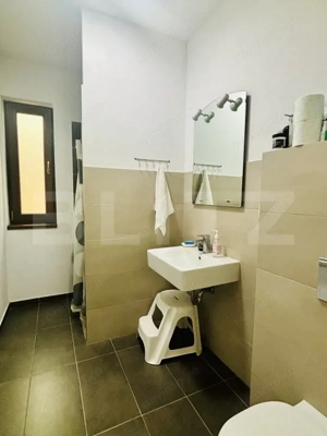 Vilă contemporană cu 5 dormitoare, 5 băi și teren de 920 mp - imagine 6