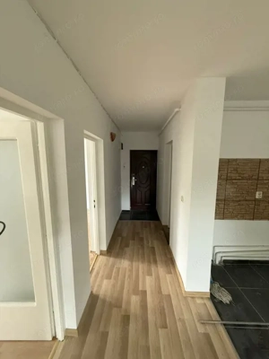 Apartament 3 camere, in casa tip vilă, cu terasă extinsă, grădină + parcare - imagine 4