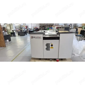 Masina de despicat cu slefuire Bramac BR-4200A