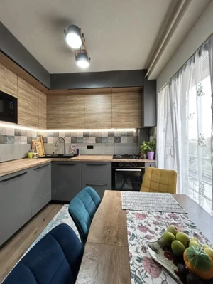 Apartament 3 camere, open space, etaj 2, cute privata in Giroc 