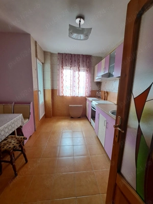 Ap 3 camere zona savinesti - imagine 5