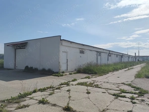 Hale pentru depozitare sau productie, teren aferent, vanzare sau inchiriere. - imagine 2