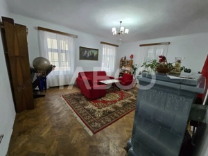 Apartament decomandat 4 camere 130mpu pivnita acces auto Orasul de Jos - imagine 15