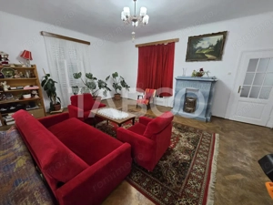 Apartament decomandat 4 camere 130mpu pivnita acces auto Orasul de Jos