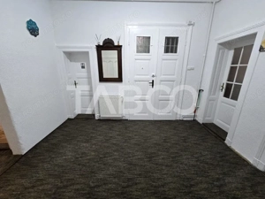 Apartament decomandat 4 camere 130mpu pivnita acces auto Orasul de Jos - imagine 11