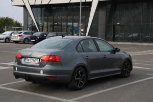 Vand Volkswagen Jetta 2013, 1.6TDI - imagine 4 Vand Volkswagen Jetta 2013, 1.6TDI - imagine 4