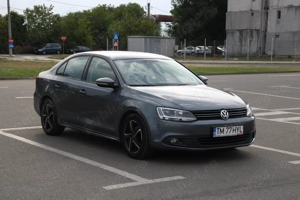 Vand Volkswagen Jetta 2013, 1.6TDI - imagine 2 Vand Volkswagen Jetta 2013, 1.6TDI - imagine 2