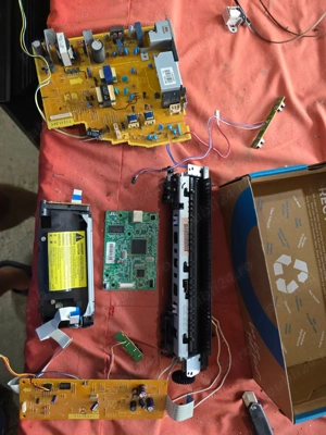 Dezmembrez imprimanta Canon l11121e