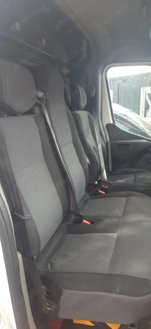 Renault Master L3H3, An 2019, motor 2.3dci, 130CP, Euro 6, AdBlue - imagine 9