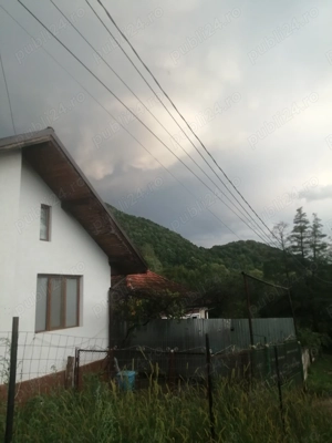 Casă și teren în Munții Apuseni la 18 km de municipiul Deva - imagine 3