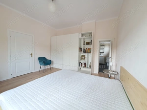  Apartament cu curte privată, la 5 min de centru   renovat și complet utilat  - imagine 3